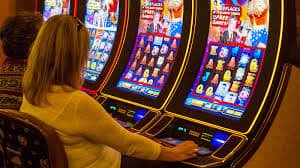 Filipino players enjoying online bingo games on phppiso platform